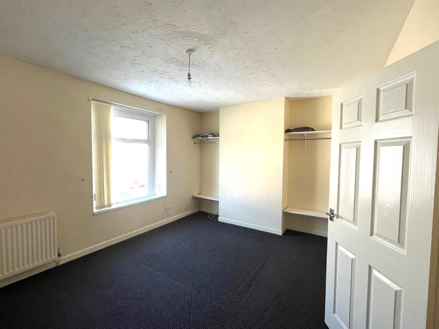 Landeg Street, Plasmarl, Swansea, SA6 8LA